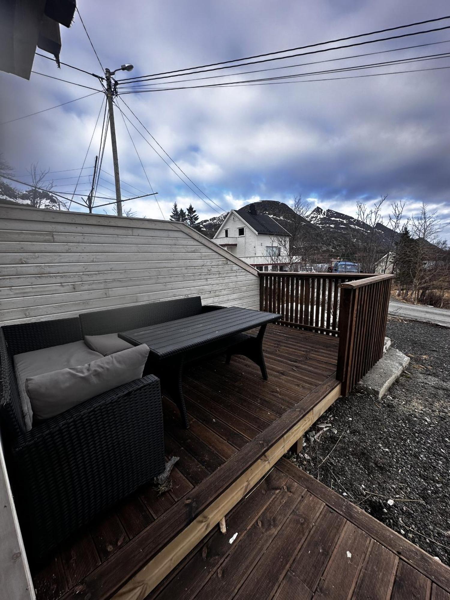 Kb Basement Apartment Sorvagen Exterior foto