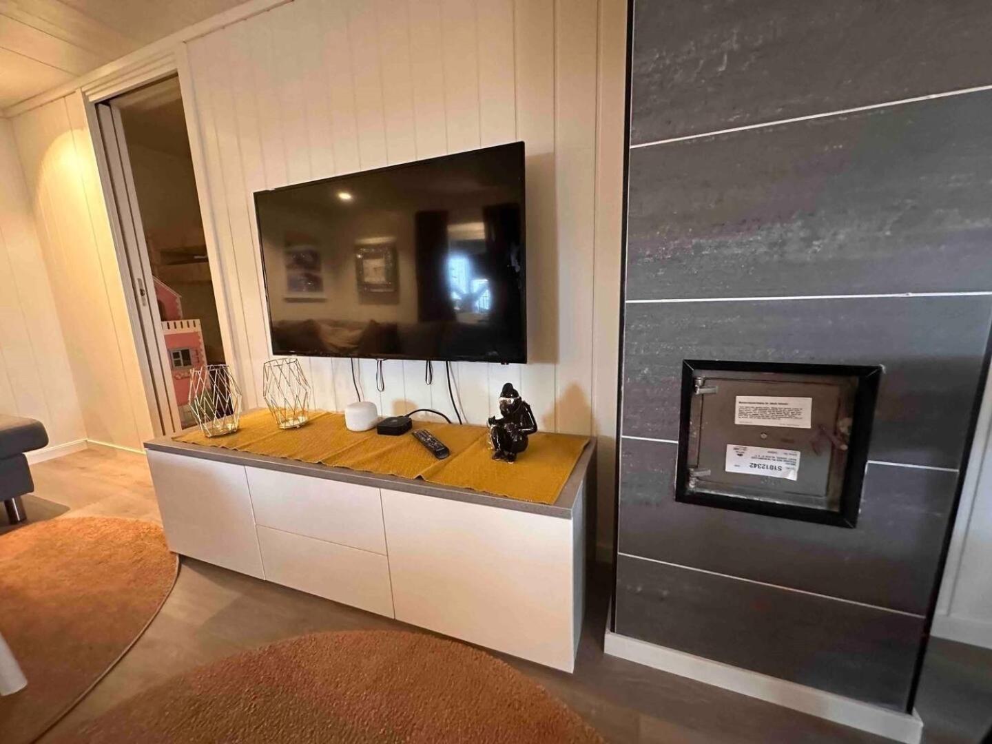 Kb Basement Apartment Sorvagen Exterior foto