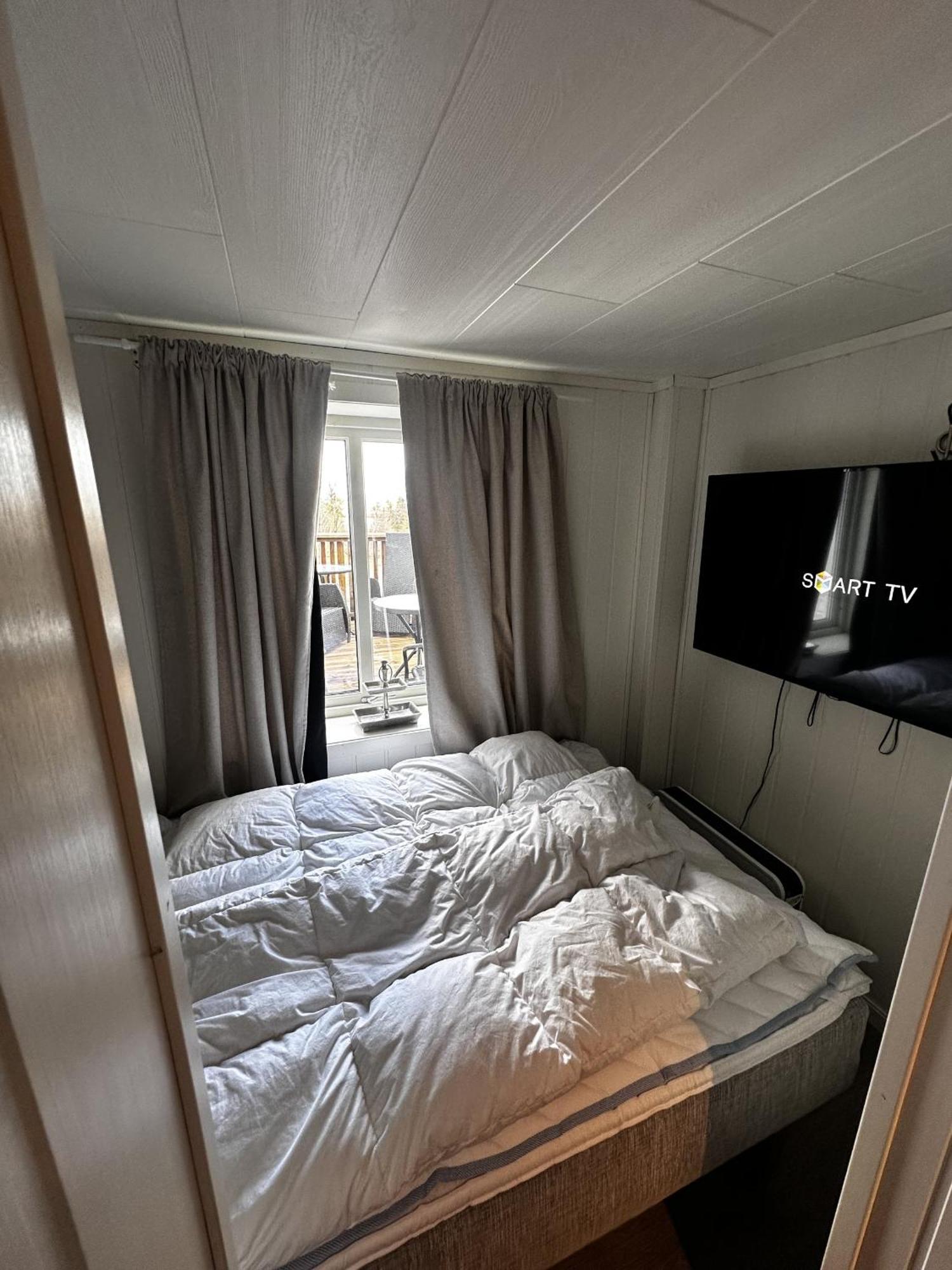Kb Basement Apartment Sorvagen Exterior foto